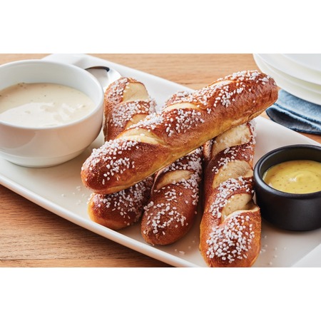 Brew Pub Pretzels & Beer Cheese Dip