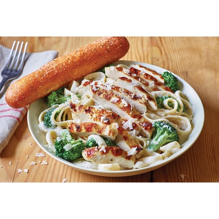 Classic Broccoli Chicken Alfredo