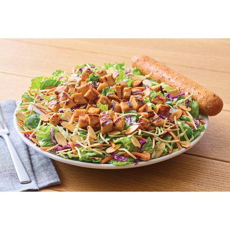 Grilled Oriental Chicken Salad