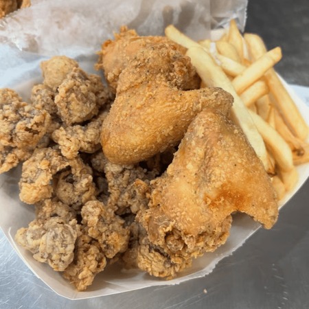 Wings & Gizzards